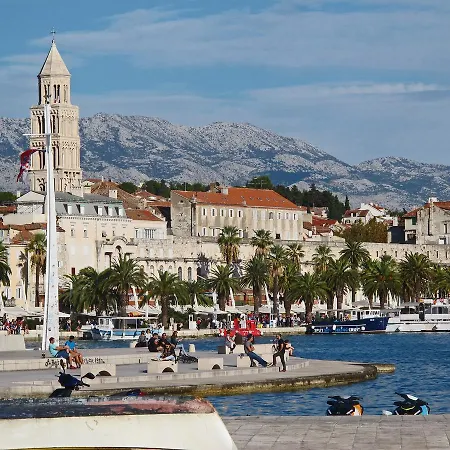 For 5 Persons In Split, Sea View, Wifi * سبليت