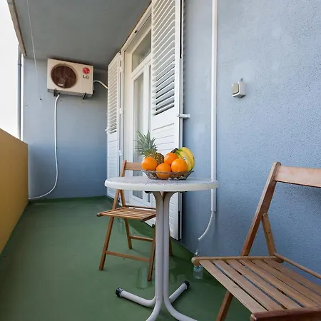 For 5 Persons In Split, Sea View, Wifi شقة سبليت